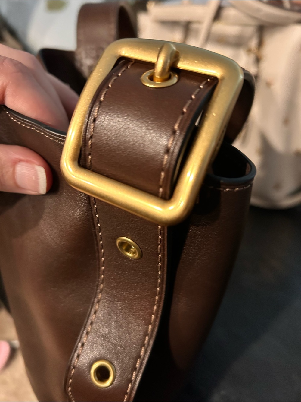 Coach Bleecker Bucket Bag 21 - Picture 5 of 12
